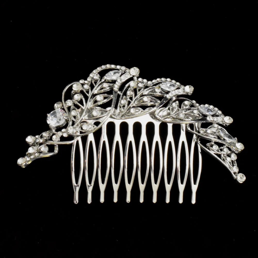 Bridal Vintage style Rhinestone Comb NWT